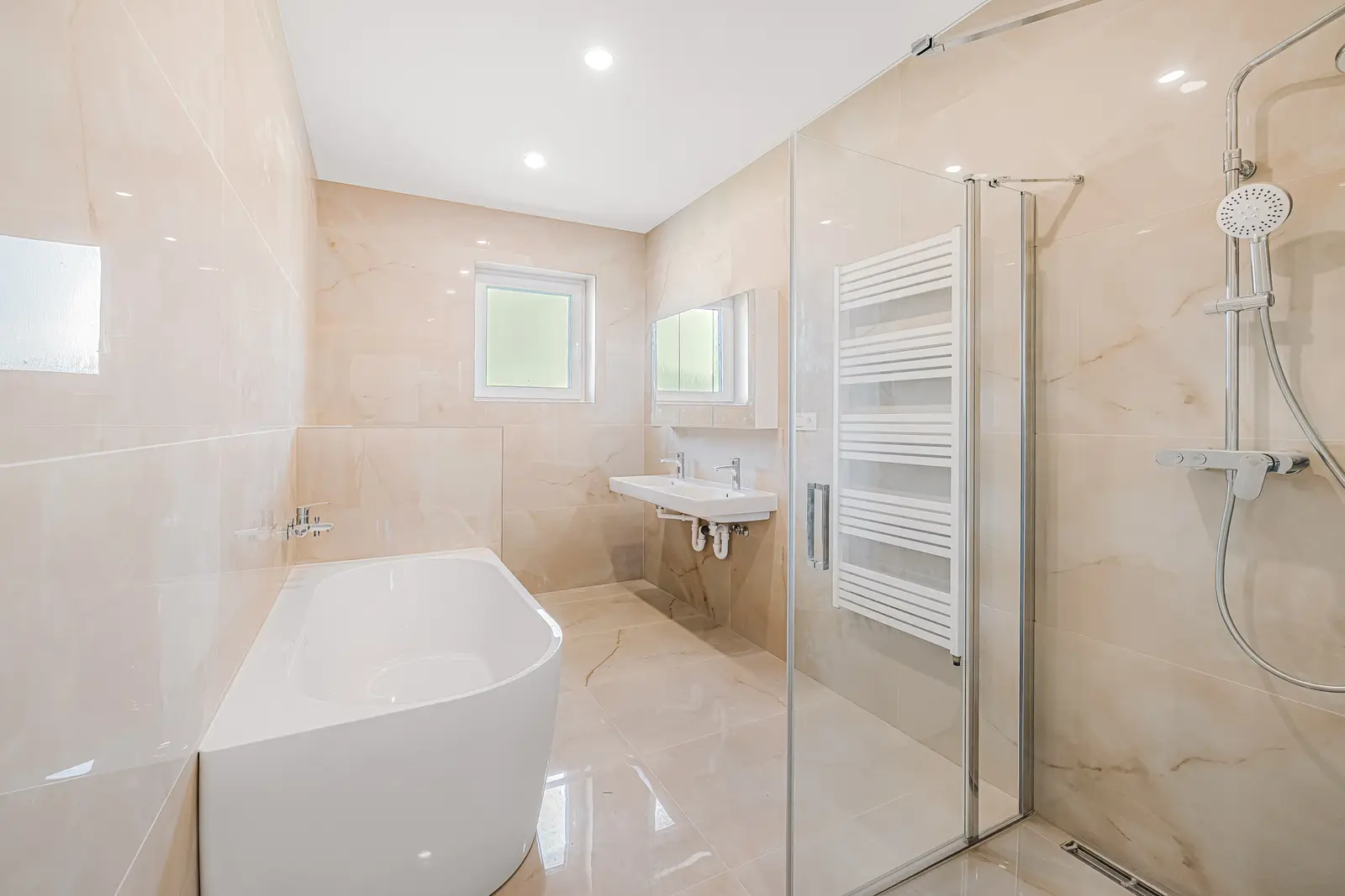 Projekt výstavby domov Drienov Living